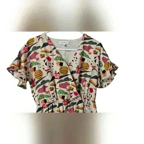 THML Retro Print Wrap Ruffle Sleeve Dress - Picture 4 of 10